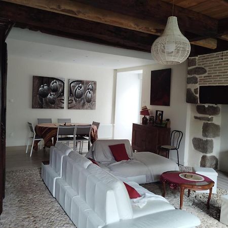 Gite Et Chambre D'Hotes Les Authentiques Saint-Estephe  Exterior foto