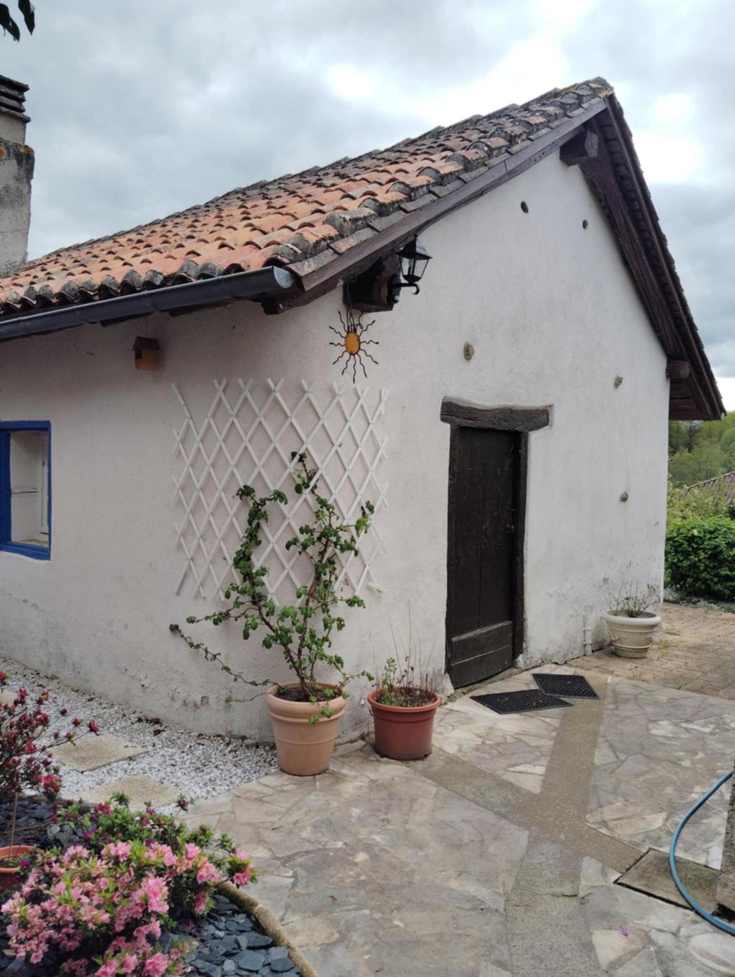 Gite Et Chambre D'Hotes Les Authentiques Saint-Estephe  Exterior foto